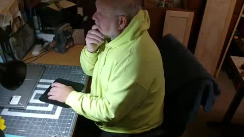 Snapshot of bigthump9999 chatting on 21, 12, 2024 bigthump9999 online show from 21, 12, 2024