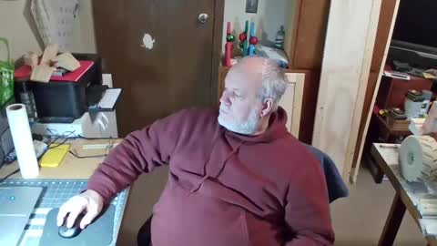 Snapshot of bigthump9999 chatting on 22, 2, 2025 bigthump9999 online show from 22, 2, 2025