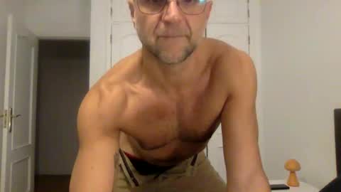 Snapshot of bigvega79 chatting on 30, 10, 2025 bigvega79 online show from 30, 10, 2025