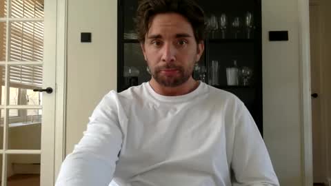 Snapshot of bikdig1 chatting on 8, 2, 2025 bikdig1 online show from 8, 2, 2025