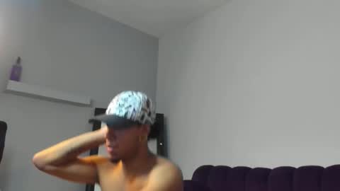 Snapshot of bikerseb chatting on 16, 10, 2025 Sebas online show from 16, 10, 2025