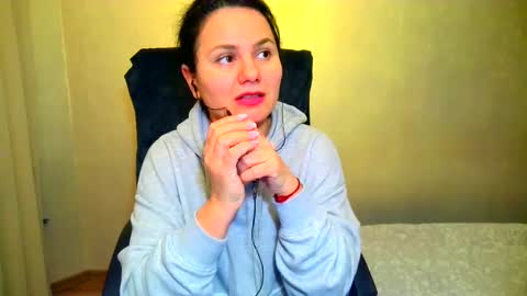 DOM NIKA online show from 24, 2, 2025