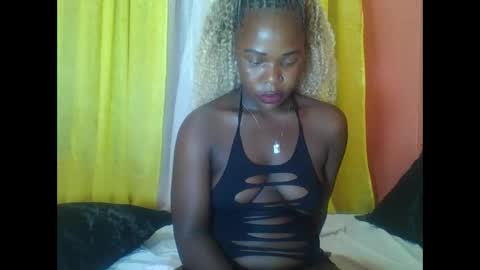 Snapshot of bilion_ass chatting on 17, 12, 2024 TREZAH online show from 17, 12, 2024