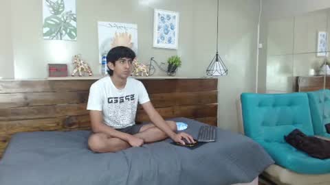 Snapshot of billiejean18 chatting on 3, 7, 2026 Billie Jean online show from 3, 7, 2026