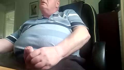 Snapshot of billlllllyb chatting on 20, 5, 2026 billlllllyb online show from 20, 5, 2026