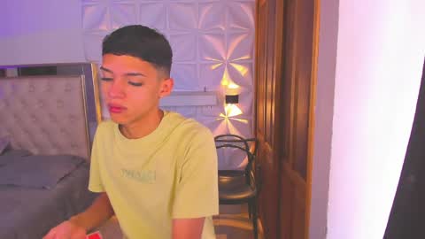 Sam online show from 15, 4, 2026