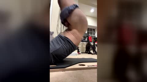 Himbo Painslut online show from 1, 2, 2026