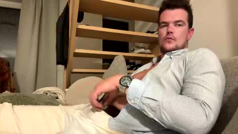 Snapshot of bingeling123 chatting on 28, 9, 2025 bingeling123 online show from 28, 9, 2025