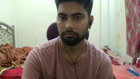 Snapshot of birbikrom104 chatting on 2, 7, 2026 birbikrom104 online show from 2, 7, 2026