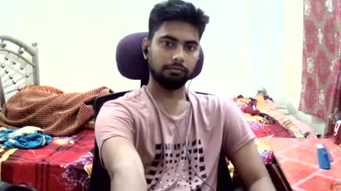 Snapshot of birbikrom104 chatting on 3, 7, 2026 birbikrom104 online show from 3, 7, 2026