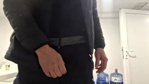 Snapshot of bisexdadd chatting on 23, 12, 2024 bisexdadd online show from 23, 12, 2024