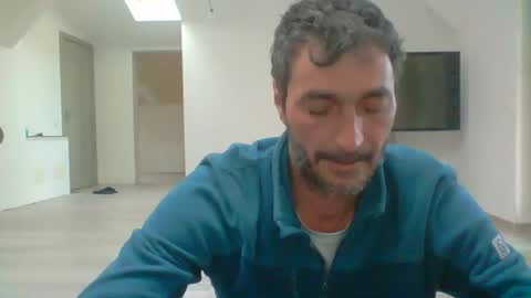 Snapshot of bisexdadd chatting on 3, 3, 2025 bisexdadd online show from 3, 3, 2025