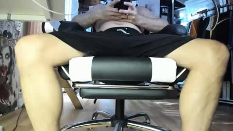 bisexualjay online show from 12, 4, 2026