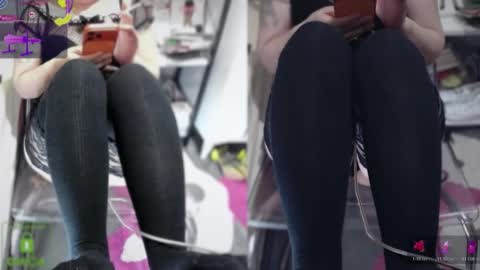 bisex woman online show from 24, 2, 2026