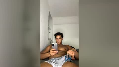 Snapshot of biutbruschi chatting on 1, 8, 2026 biutbruschi online show from 1, 8, 2026