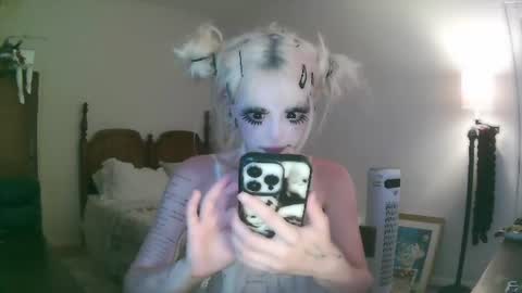 vampire fang  online show from 9, 7, 2026