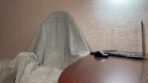 Snapshot of black_alex_ chatting on 28, 6, 2026 Alexandra online show from 28, 6, 2026