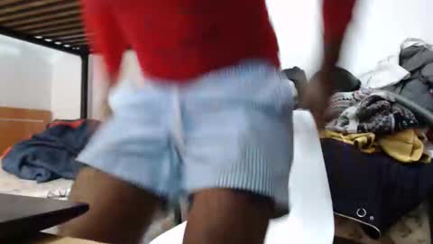 Snapshot of black_latino6 chatting on 19, 3, 2026 black_latino6 online show from 19, 3, 2026