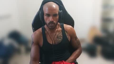 Snapshot of black_lollipop chatting on 2, 5, 2026 Master online show from 2, 5, 2026