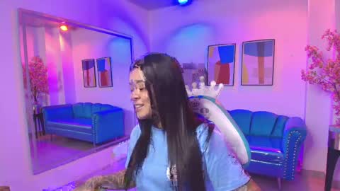 Snapshot of black_roseee chatting on 19, 4, 2026 Rousse online show from 19, 4, 2026