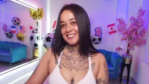 Snapshot of black_roseee chatting on 20, 6, 2026 Rousse online show from 20, 6, 2026