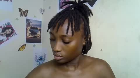 Snapshot of black_rosey chatting on 16, 2, 2026 veraa online show from 16, 2, 2026