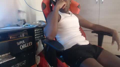 Snapshot of black_shatb chatting on 3, 3, 2026 Black online show from 3, 3, 2026