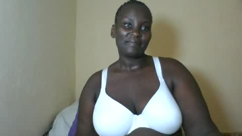 Snapshot of blackbeauty002 chatting on 15, 6, 2026 PACIFICA online show from 15, 6, 2026