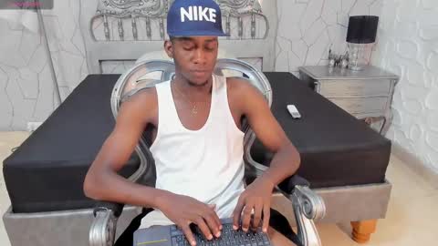 Snapshot of blackbiecock chatting on 25, 2, 2025 blackbiecock online show from 25, 2, 2025