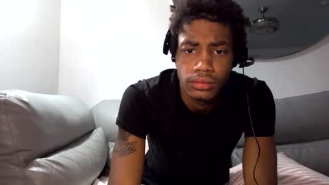 Snapshot of blackbulltitus chatting on 9, 10, 2025 BlackBullTitus online show from 9, 10, 2025