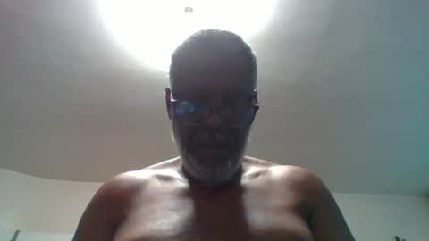 Snapshot of blackmanluv chatting on 20, 4, 2026 Me and her online show from 20, 4, 2026