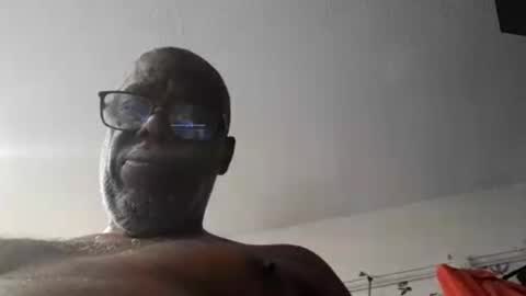 Snapshot of blackmanluv chatting on 16, 7, 2026 Me and her online show from 16, 7, 2026