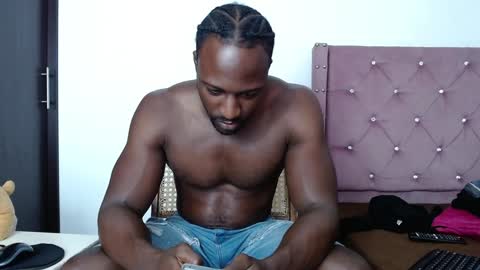 Snapshot of blacknikes chatting on 30, 12, 2024 Twtter 1MikeBeckford            Onlyfns beckfordmike online show from 30, 12, 2024