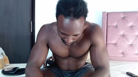 Snapshot of blacknikes chatting on 6, 1, 2025 Twtter 1MikeBeckford            Onlyfns beckfordmike online show from 6, 1, 2025