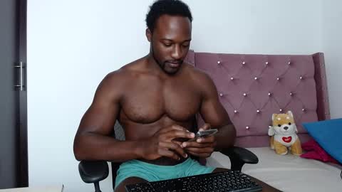 Snapshot of blacknikes chatting on 16, 2, 2025 Twtter 1MikeBeckford            Onlyfns beckfordmike online show from 16, 2, 2025