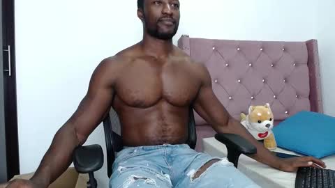 Snapshot of blacknikes chatting on 28, 2, 2025 Twtter 1MikeBeckford            Onlyfns beckfordmike online show from 28, 2, 2025