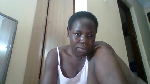 Snapshot of blacksexygal chatting on 3, 5, 2026 SARAH online show from 3, 5, 2026