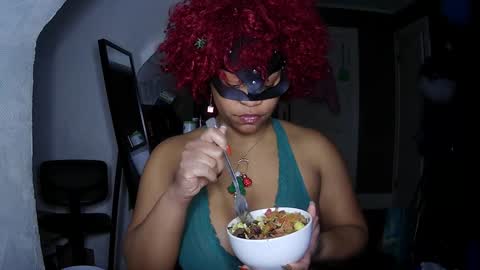 Snapshot of blacksirenqueen chatting on 14, 12, 2024 Queen Siren online show from 14, 12, 2024