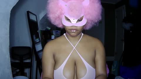 Snapshot of blacksirenqueen chatting on 15, 12, 2024 Queen Siren online show from 15, 12, 2024
