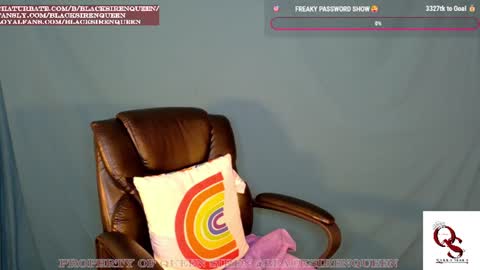 Snapshot of blacksirenqueen chatting on 5, 7, 2026 Queen Siren online show from 5, 7, 2026
