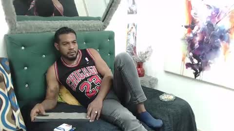 Snapshot of blade_foxx chatting on 10, 1, 2025 Richard online show from 10, 1, 2025