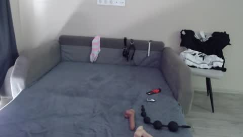 blaire 18 online show from 15, 2, 2025