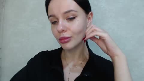 Snapshot of blairyates chatting on 17, 12, 2025 BlairYates online show from 17, 12, 2025