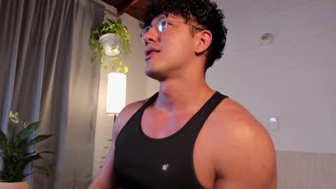 Blake Levi  Independent Model online show from 1, 2, 2025