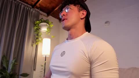 Blake Levi  Independent Model online show from 2, 3, 2025