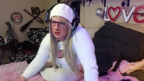 Blakely Morningstar   online show from 6, 2, 2025