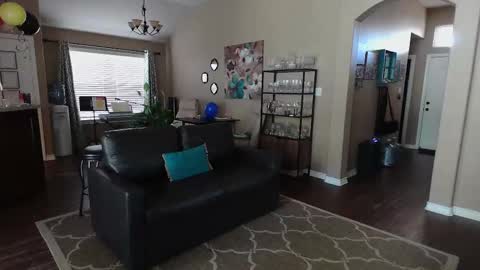 Snapshot of blakenextdoor chatting on 27, 9, 2025 Blake Jonson online show from 27, 9, 2025