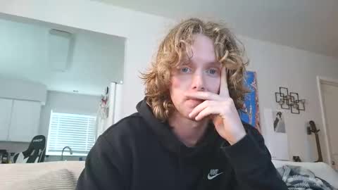 Snapshot of blaze_thickwood chatting on 14, 2, 2026 Blaze Thickwood online show from 14, 2, 2026