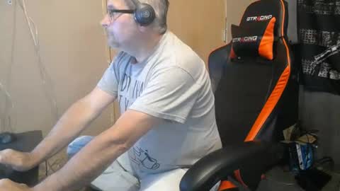 Snapshot of blazingslow chatting on 5, 7, 2026 blazingslow online show from 5, 7, 2026