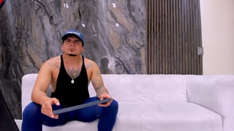 The Best Models online show from 25, 1, 2025